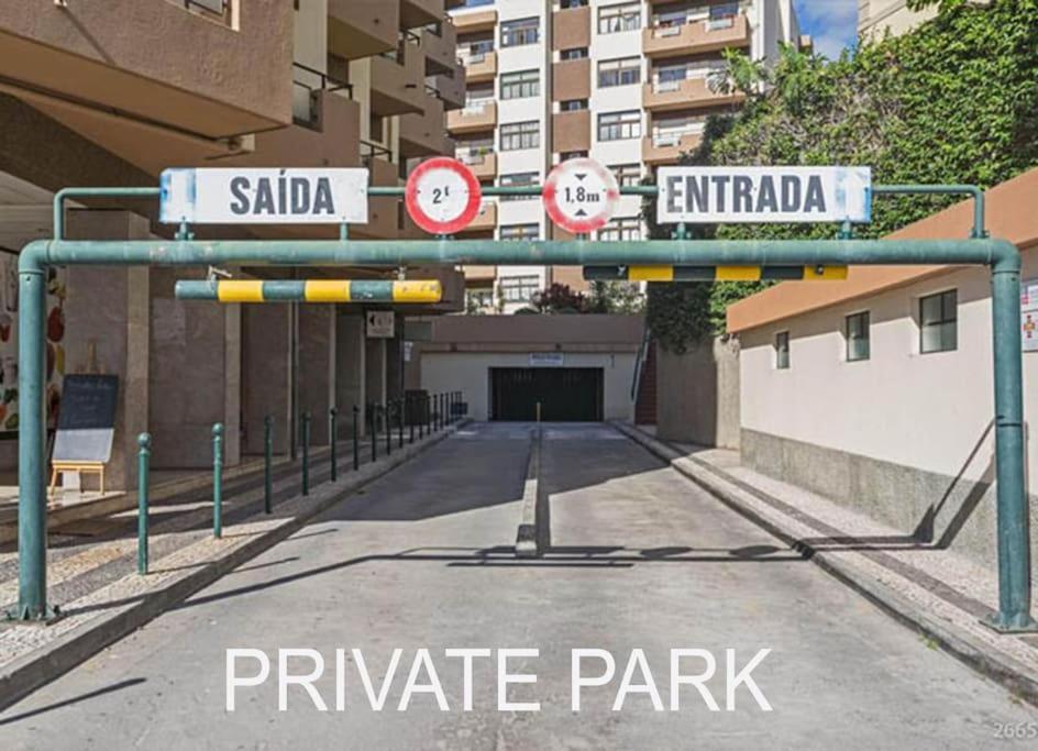 Funchal Downtown 5Min Marina + 2 Bedroom + Parking エクステリア 写真